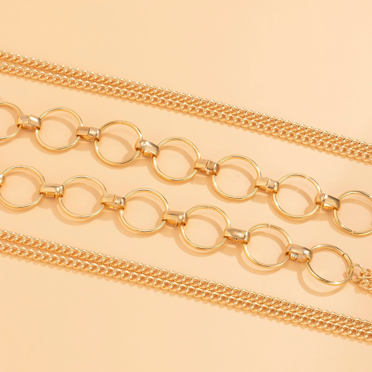 Throw Me For A Loop Chest Chain