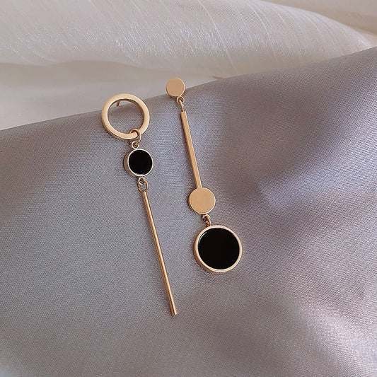 Simply Dropping Gorgeous Gold and Black Earrings