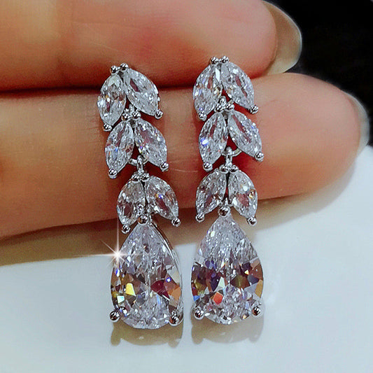 Huitan Drop Earrings