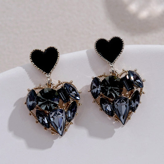 Vintage Heart Me Earrings